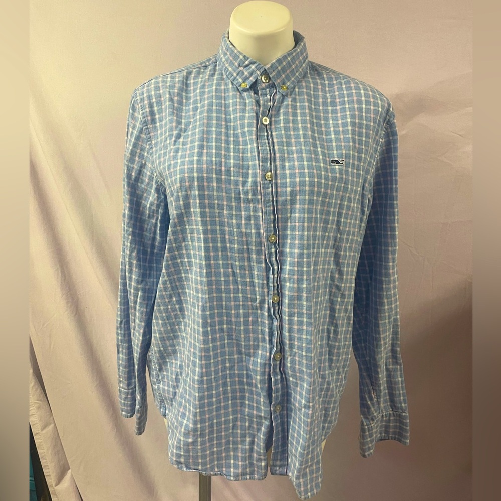 Preowned Men's Vineyard Vines 100% cotton blue plaid long sleeve button up Large